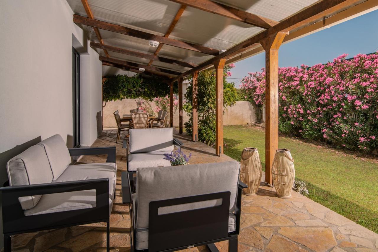 Allegra Villa *